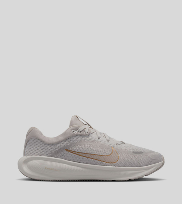 Nike  Sports Shoes - Off White Running & Training