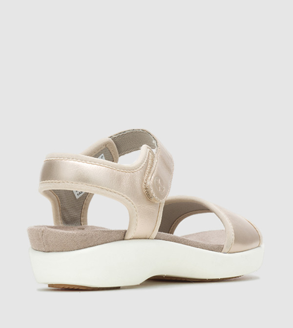 Hush Puppies Hush Puppies - Gold Flat Sandals