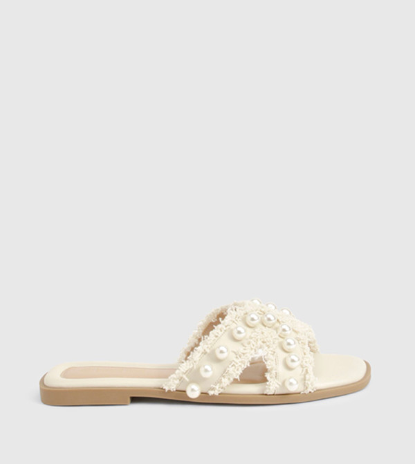 بوهو - اوتليت بوهو - اوتليت - كريمي  Flat Sandals