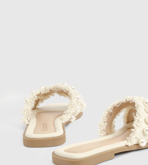 بوهو - اوتليت بوهو - اوتليت - كريمي  Flat Sandals
