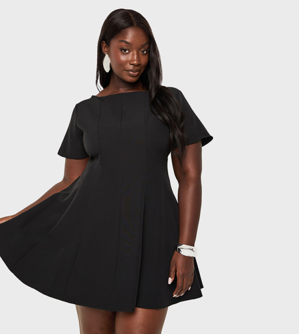 بوهو - اوتليت مقاس كبير - أسود فساتين