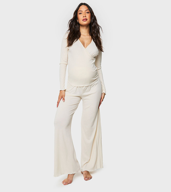 boohoo - Express  Maternity Clothing - Cream Sleep wear