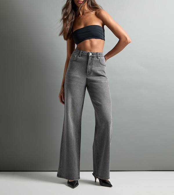 boohoo  Straight Jeans - Grey Straight Jeans