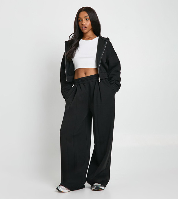 boohoo Sweatpants - Black Sweatpants
