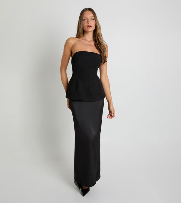 boohoo  Clothing - Black Maxi Dresses