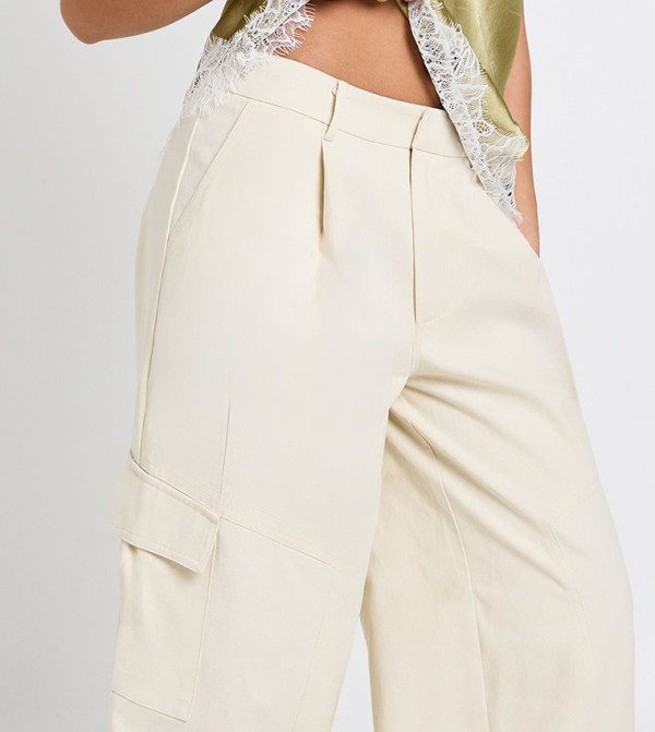 boohoo  Cargos - Beige Cargos