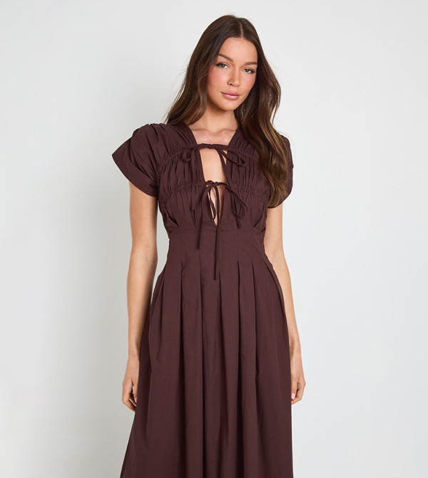 بوهو  فساتين - بني  Maxi Dresses