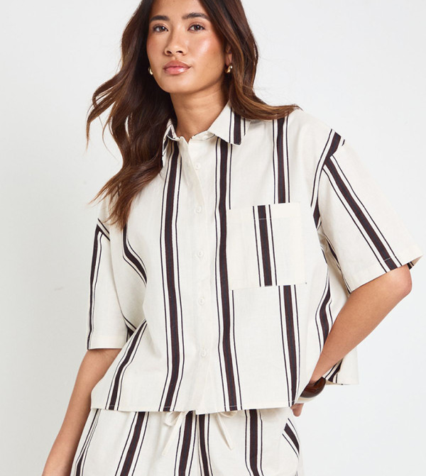 boohoo  vacation-loading-w - White Co-Ord Set