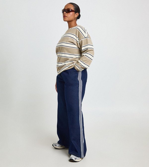 بوهو  ساق واسعة - نيلي  Wide Leg Jeans