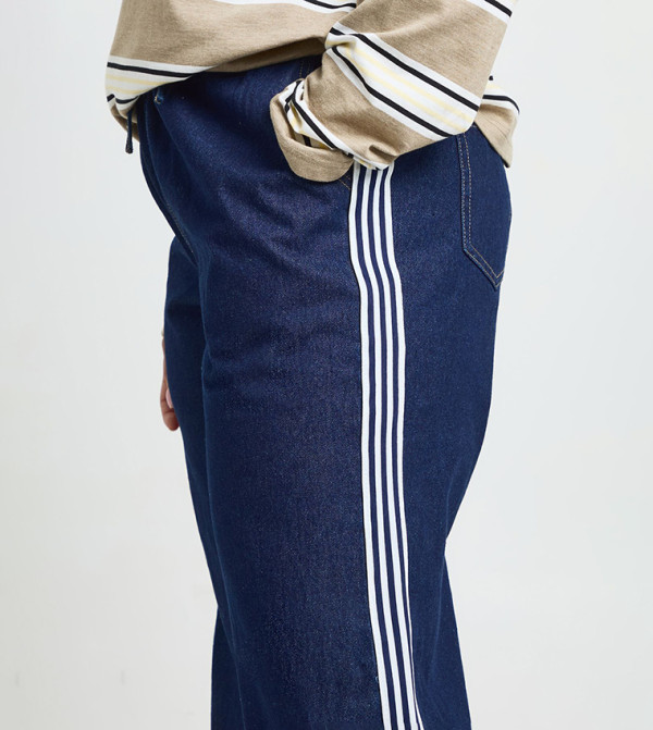 بوهو  ساق واسعة - نيلي  Wide Leg Jeans