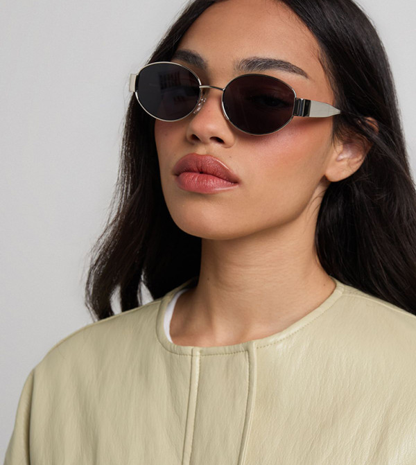 boohoo Sunglasses - Silver undefined