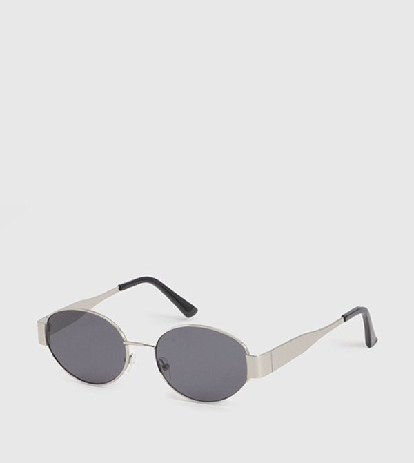 boohoo Sunglasses - Silver undefined