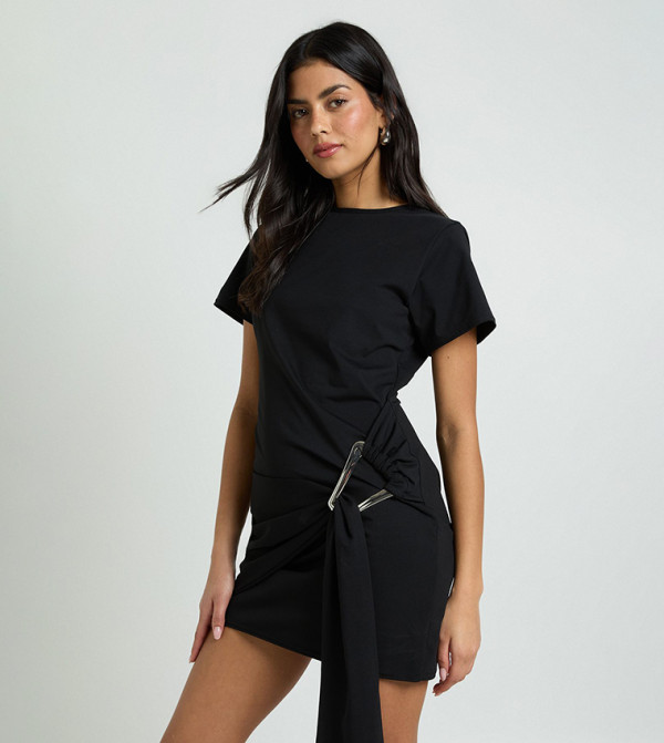 boohoo  Clothing - BLACK Shirt & T-Shirt Dresses