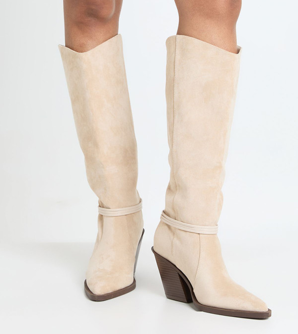 بوهو  بوت لمنتصف الساق - بيج Mid Calf Boots