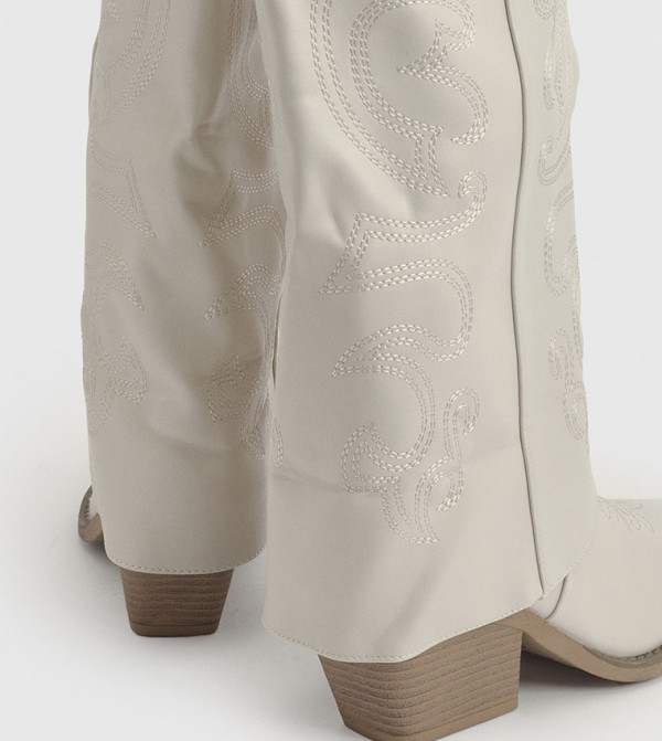 بوهو  بوت لمنتصف الساق - بيج Mid Calf Boots