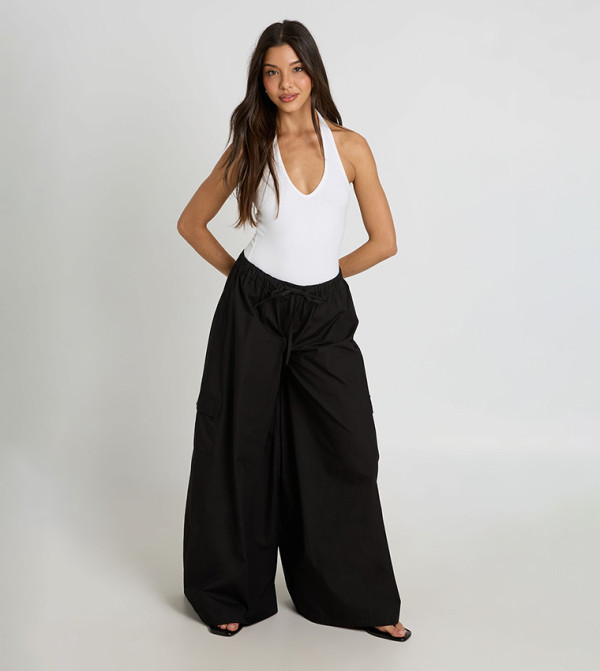 boohoo  Cargos - BLACK Cargos