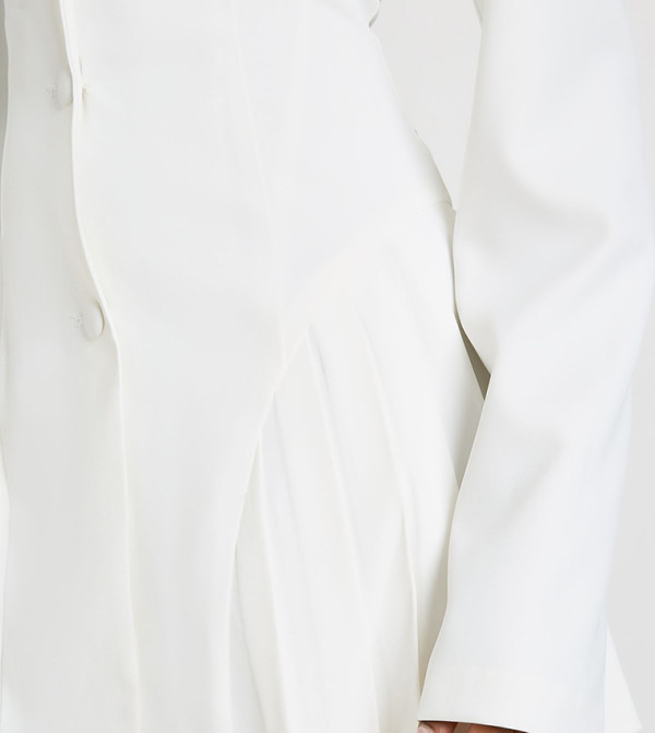 boohoo  Clothing - White Mini Dresses