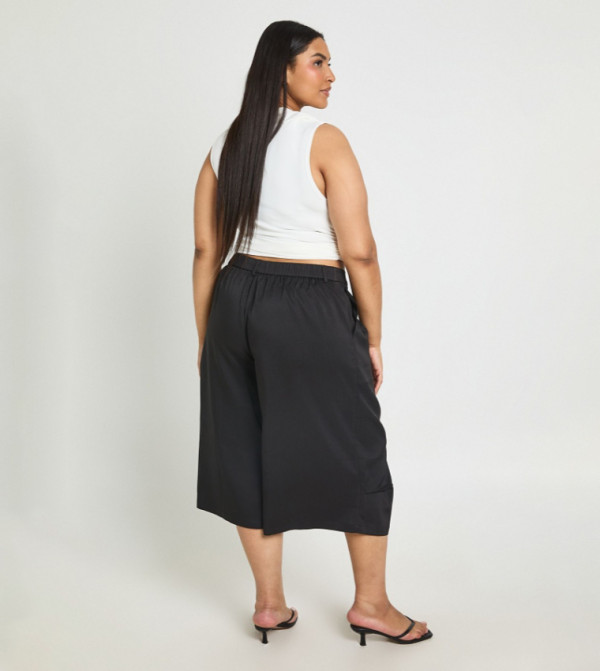 boohoo  Shorts - BLACK Shorts