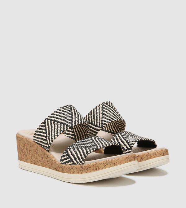 Bzees Bzees - Black Heeled Sandals