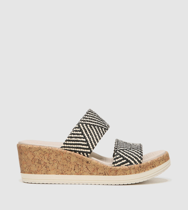 Bzees Bzees - Black Heeled Sandals