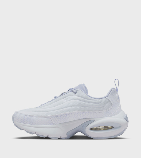 Nike  Sneakers - White Low Top