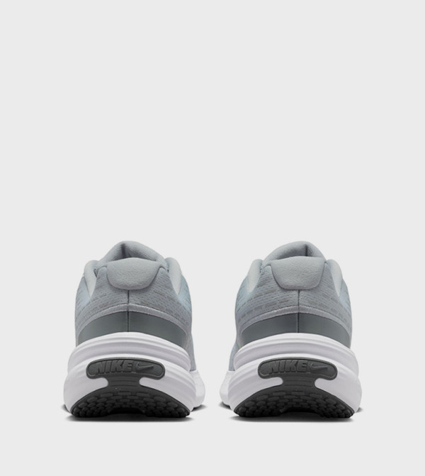 Nike Nike - Grey Low Top