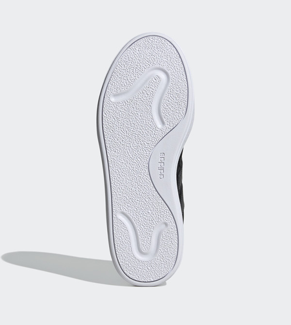 Adidas  - Black Low Top