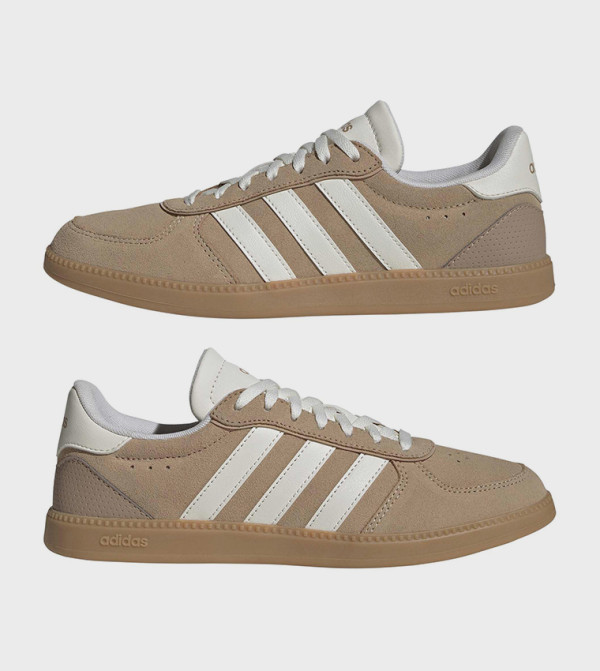 Adidas Sneakers - Brown Low Top
