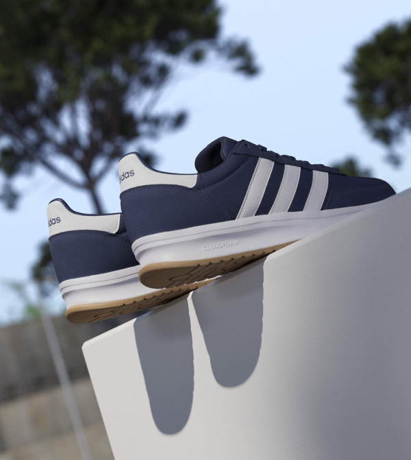 اديداس اديداس - أزرق غامق  أحذية الجري