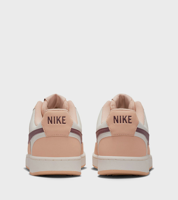 Nike Nike - Orange Low Top