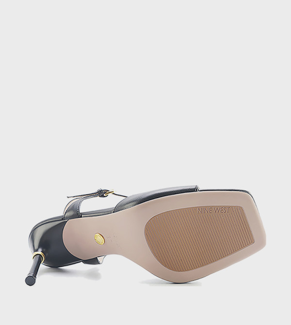 ناين وست صنادل - أسود كعب