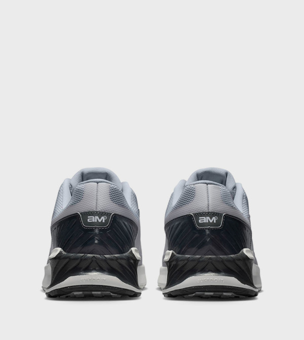 Nike  Shoes - Multi Low Top