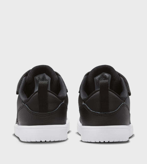 Nike  Sports Shoes - Black Running & Training