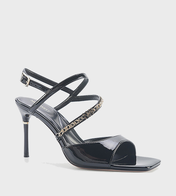 ناين وست صنادل كعب عالي - أسود كعب