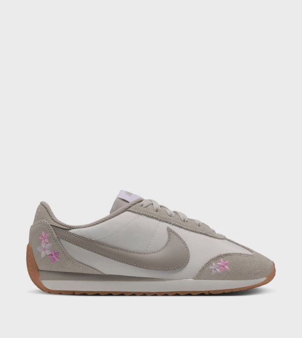 Nike Nike - Beige Low Top