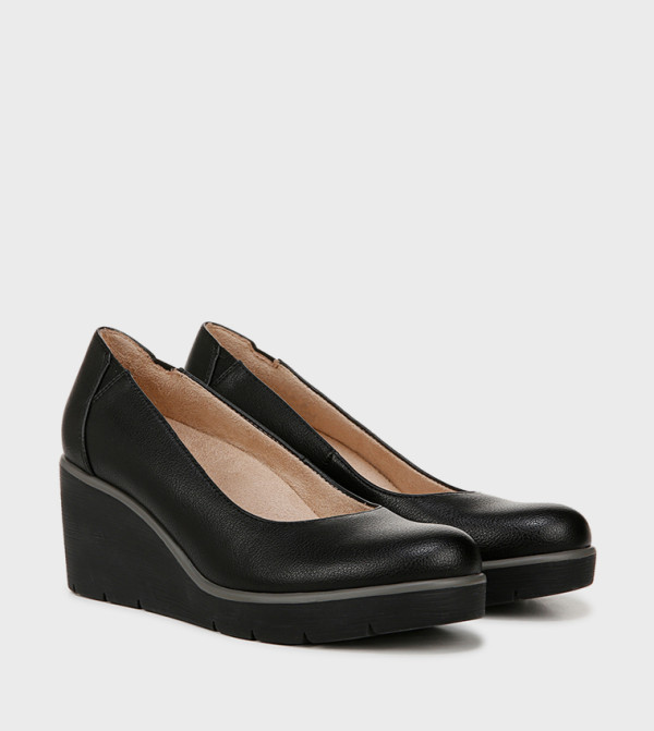 Naturalizer  - Black Pumps