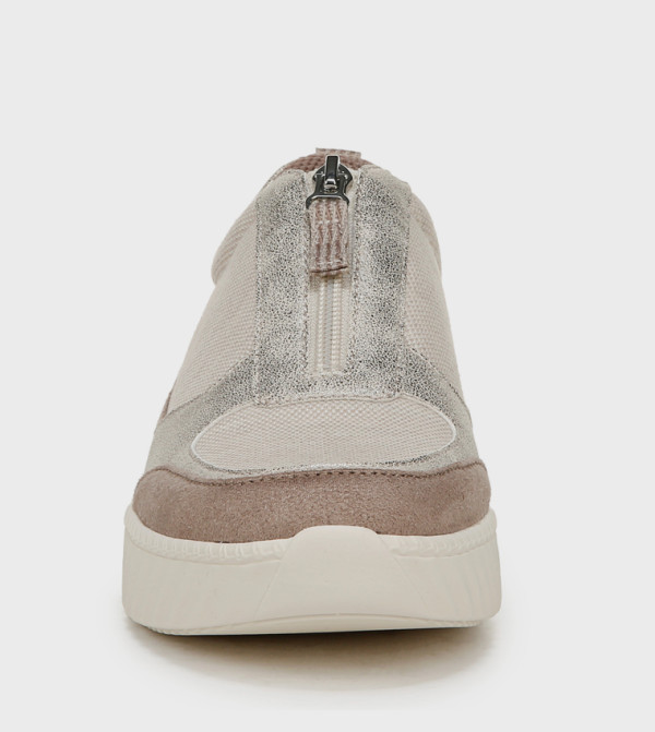 Bzees  - Beige Low Top