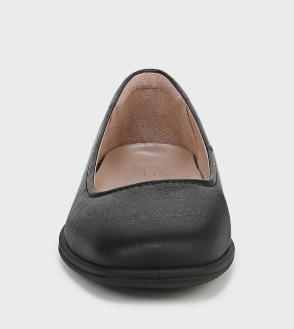 Naturalizer Shoes - Black undefined