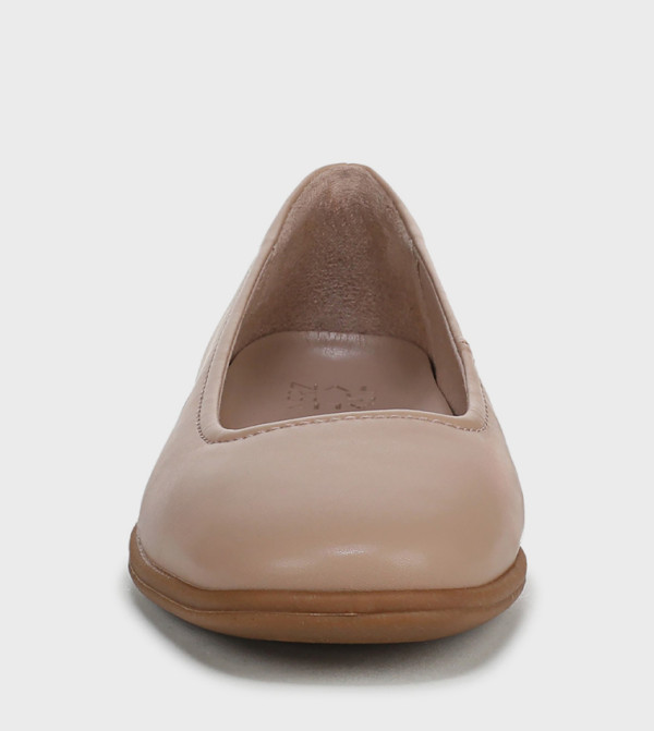 Naturalizer  Shoes - Tan undefined