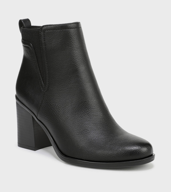 Naturalizer - Black Ankle length Boots