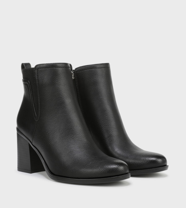 Naturalizer - Black Ankle length Boots