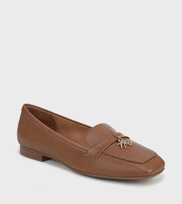 Naturalizer Loafers & Mocassins - Brown undefined