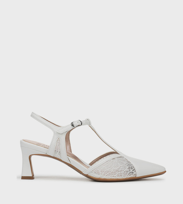 Naturalizer  - White Pumps