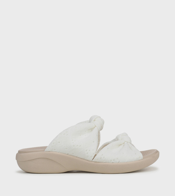 لايف سترايد لايف سترايد - أبيض Flat Sandals