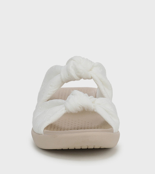 لايف سترايد لايف سترايد - أبيض Flat Sandals