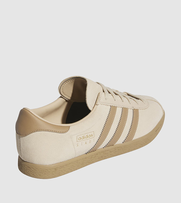 Adidas - Beige Low Top