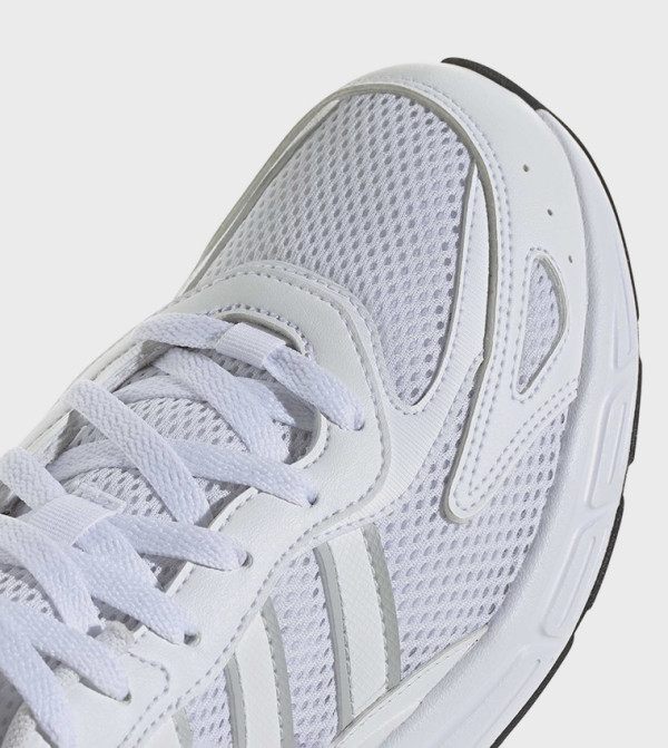 اديداس  أحذية سنيكرز - أبيض أحذية برقبة منخفضة 