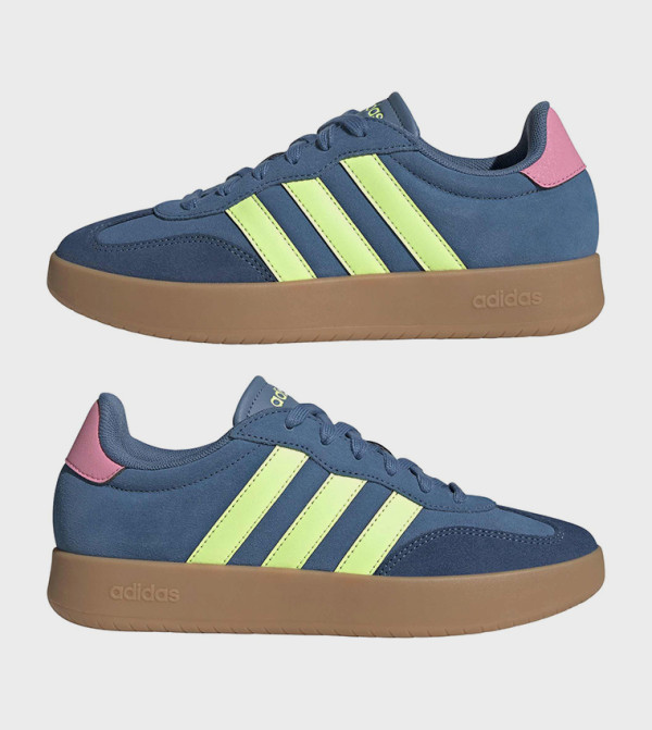 Adidas - Navy Low Top
