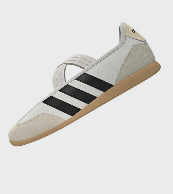 Adidas  Mary Janes - White Mary Janes