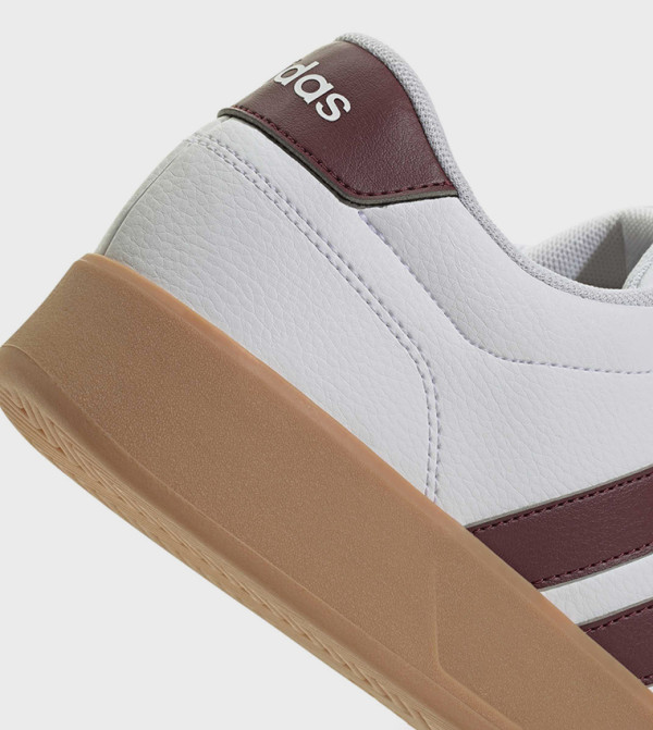 اديداس  أحذية سنيكرز - أبيض أحذية الجري